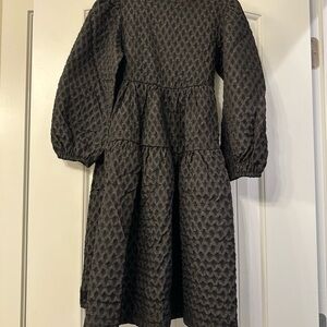 Girls Textured Black Long Sleeve Dress